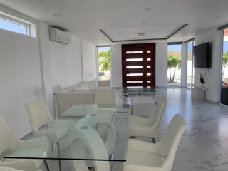 Foto 16 de casa lujosa de venta en santa marianita manta B/L