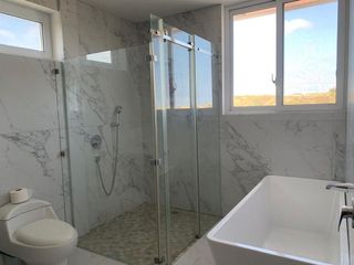 Foto 37 de casa lujosa de venta en santa marianita manta B/L