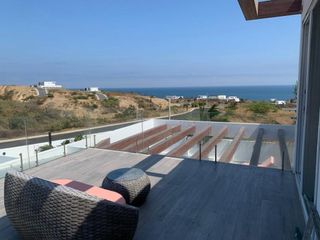 Foto 38 de casa lujosa de venta en santa marianita manta B/L
