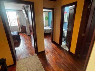 Foto 10 de VENTA DE CASA TRES PISOS + 1 MINI DEPARTAMENTO EN LOS MOLINOS, SECTOR JIPIRO (COMPLEJO FERIAL) LOJA
