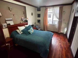 Foto 12 de VENTA DE CASA TRES PISOS + 1 MINI DEPARTAMENTO EN LOS MOLINOS, SECTOR JIPIRO (COMPLEJO FERIAL) LOJA