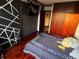 Foto 15 de VENTA DE CASA TRES PISOS + 1 MINI DEPARTAMENTO EN LOS MOLINOS, SECTOR JIPIRO (COMPLEJO FERIAL) LOJA