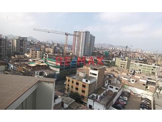Foto 9 de ALQUILER DE DEPARTAMENTO EN SANTA BEATRIZ CON COCHERA