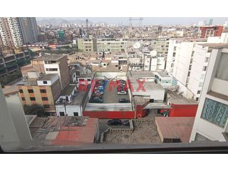 Foto 5 de ALQUILER DE DEPARTAMENTO EN SANTA BEATRIZ CON COCHERA