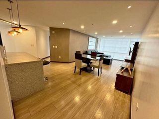 Foto 5 de En el corazón de la ciudad ,elegante departamento (sector financiero de la ciudad,  acceso a líneas de transporte público, parques y Colegios