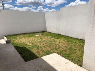 Foto 10 de Casas independientes de venta de 3 dormitorios en la Ecuatoriana, Sur de Quito-Ecuador