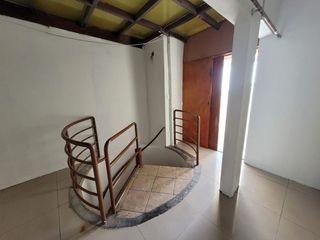 Foto 31 de ALQUILO LINDO TRIPLEX EN SAN BORJA -  CALLE 10 CDRA 3