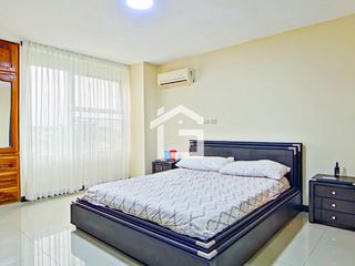 Foto 6 de Departamento en alquiler en Ciudad del Sol, Machala