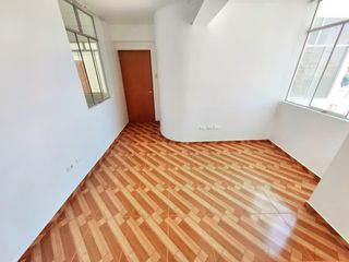 Foto 13 de Se Alquila Departamento Amplio y Moderno en La Urb. El Harás de Ica