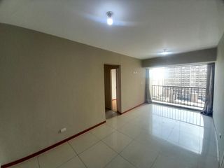 Foto 1 de Departamento en Alquiler en Av Colonial Cdra. 4