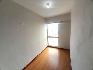 Foto 4 de Departamento en Alquiler en Av Colonial Cdra. 4