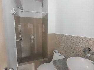 Foto 6 de Departamento en Alquiler en Av Colonial Cdra. 4