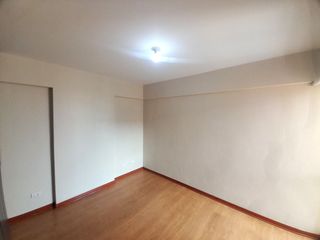 Foto 7 de Departamento en Alquiler en Av Colonial Cdra. 4