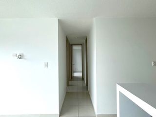 Foto 11 de Magnífico apartamento en Mirador del Viento con vista a las montañas y 3 habitaciones. Condina. Pereira.