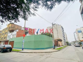 Foto 6 de Se Vende Casa En Esquina – Salamanca (Ate)