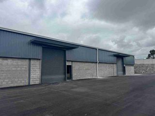 Foto 2 de Rento Excelente Bodega de 1.400 m2 en Ambato