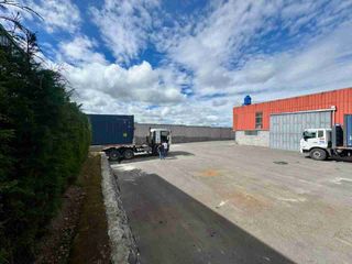 Foto 3 de Rento Excelente Bodega de 1.400 m2 en Ambato