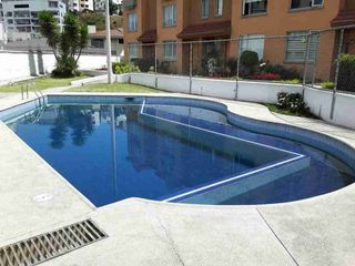 Foto 2 de SE RENTA CASA CONJUNTO PRIVADO TRES DORMITORIOS SECTOR PONCEANO