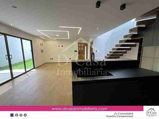 Foto 5 de Vendo Casa 3 dormitorios jsrdin y 2 garajes