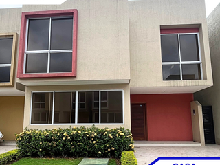Foto 1 de CASA EN ALQUILER EN URB. PALMA DORADA – JUNTO AL HOTEL ORO VERDE