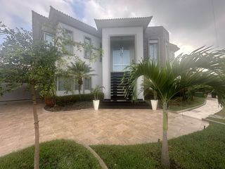 Foto 2 de VENTA CASA ESTANCIAS DEL RIO