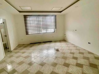 Foto 3 de KENNEDY NUEVA, VENDO OFICINA  PLANTA BAJA  remodelada 
55 m2 $60.000
