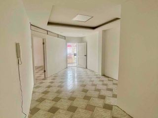 Foto 5 de KENNEDY NUEVA, VENDO OFICINA  PLANTA BAJA  remodelada 
55 m2 $60.000