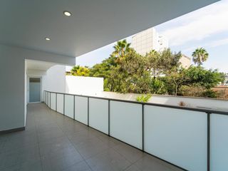 Foto 1 de OCASION, VENDO LINDO DEPARTAMENTO EN SURCO_ALONSO DE LA MOLINA