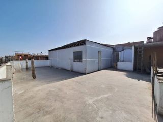 Foto 17 de Venta de 2 Casas + 2 Locales en Urb. El Pinar, Etapa 1 - Comas