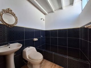 Foto 19 de Venta de 2 Casas + 2 Locales en Urb. El Pinar, Etapa 1 - Comas
