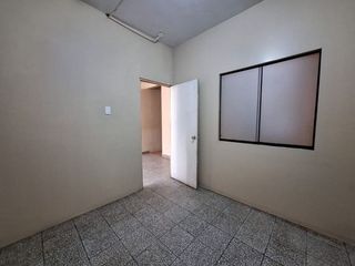 Foto 22 de Venta de 2 Casas + 2 Locales en Urb. El Pinar, Etapa 1 - Comas