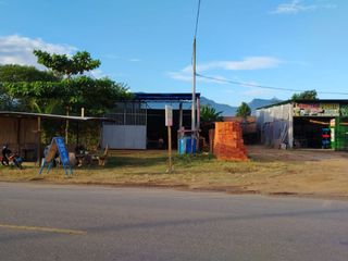 Foto 5 de Local comercial ubicado en el km 3 de la nueva vía de evitamiento, a 3 cuadras del mercado santa anita.