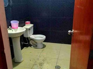 Foto 4 de Se alquila local comercial primer piso en comas Av. retablo