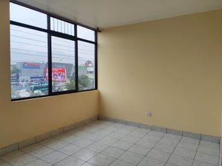 Foto 43 de ALQUILO LOCAL COMERCIAL DE 153 M2 PISO 4 LOS OLIVOS