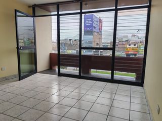 Foto 3 de ALQUILO LOCAL COMERCIAL DE 153 M2 PISO 4 LOS OLIVOS