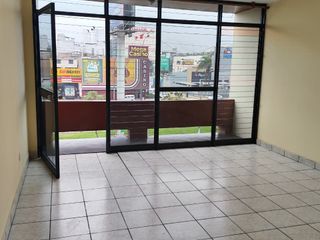 Foto 20 de ALQUILO LOCAL COMERCIAL DE 153 M2 PISO 4 LOS OLIVOS