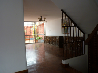 Foto 11 de ALQUILER CASA FRENTE AL PARQUE EXCLUSIVA ZONA DE SURCO CERCA A BARRANCO Y MIRAFLORES. EL CORTIJO