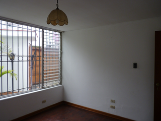 Foto 21 de ALQUILER CASA FRENTE AL PARQUE EXCLUSIVA ZONA DE SURCO CERCA A BARRANCO Y MIRAFLORES. EL CORTIJO