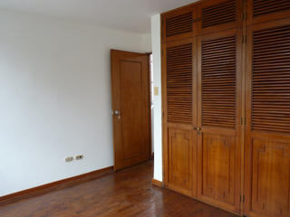 Foto 48 de ALQUILER CASA FRENTE AL PARQUE EXCLUSIVA ZONA DE SURCO CERCA A BARRANCO Y MIRAFLORES. EL CORTIJO