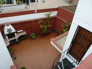 Foto 34 de ALQUILER CASA FRENTE AL PARQUE EXCLUSIVA ZONA DE SURCO CERCA A BARRANCO Y MIRAFLORES. EL CORTIJO