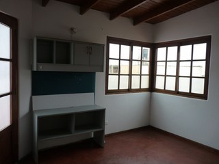 Foto 87 de ALQUILER CASA FRENTE AL PARQUE EXCLUSIVA ZONA DE SURCO CERCA A BARRANCO Y MIRAFLORES. EL CORTIJO