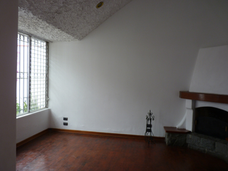 Foto 7 de ALQUILER CASA FRENTE AL PARQUE EXCLUSIVA ZONA DE SURCO CERCA A BARRANCO Y MIRAFLORES. EL CORTIJO