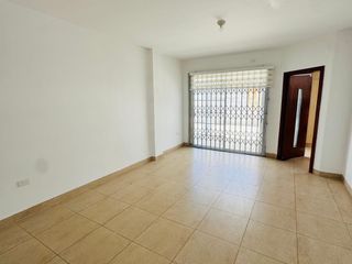 Foto 2 de CASA EN ALQUILER EN CONJUNTO PRIVADO