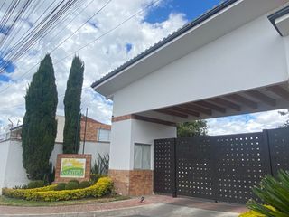 Foto 24 de Casa en Renta Sector Lumbisí Cumbayá