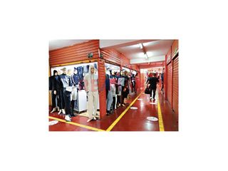 Foto 3 de ¡Venta De Local Comercial En Galery El Rey - Gamarra!