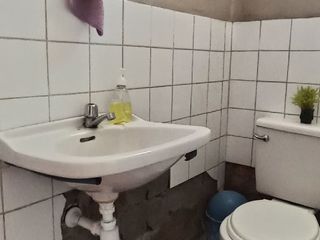 Foto 14 de Se Vende Amplia Casa A Precio De Terreno En Zamácola!!