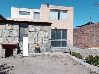 Foto 17 de Se Vende Amplia Casa A Precio De Terreno En Zamácola!!