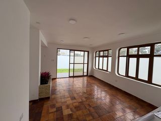 Foto 8 de CASA EN ALQUILER PARA VIVIENDA Y OFICINA EN URB. PANDO CERCADO DE LIMA