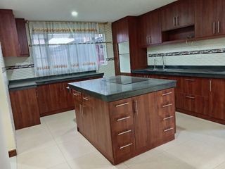 Foto 8 de SE ARRIENDA HERMOSA CASA SECTOR SAN PEDRO DE TABOADA – VALLE DE LOS CHILLOS