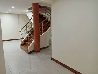 Foto 12 de SE ARRIENDA HERMOSA CASA SECTOR SAN PEDRO DE TABOADA – VALLE DE LOS CHILLOS
